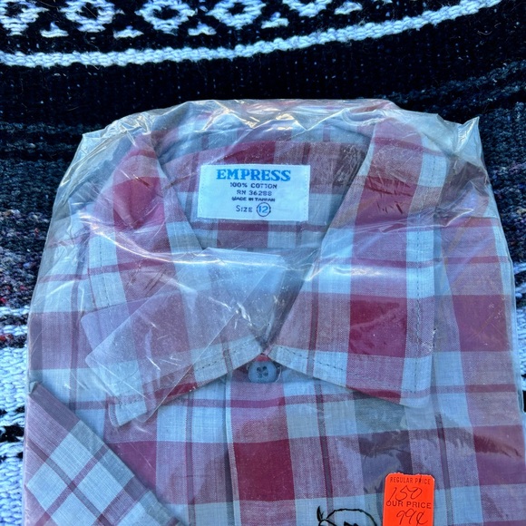 VTG 70s EMPRESS MAROON PLAID BOYS BUTTON DOWN SPORTS SHIRT SIZE 12 - Picture 3 of 3